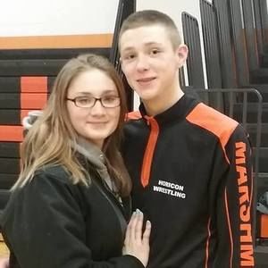 Meet your Posher, Dakota